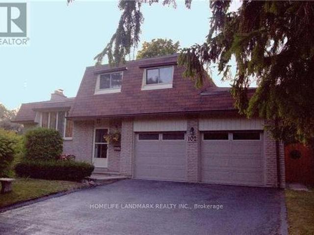 Full House 102 Beaverbrook Court, Toronto, ON, M1C 3A9 house for lease | Listing ID E13050 | Royal LePage