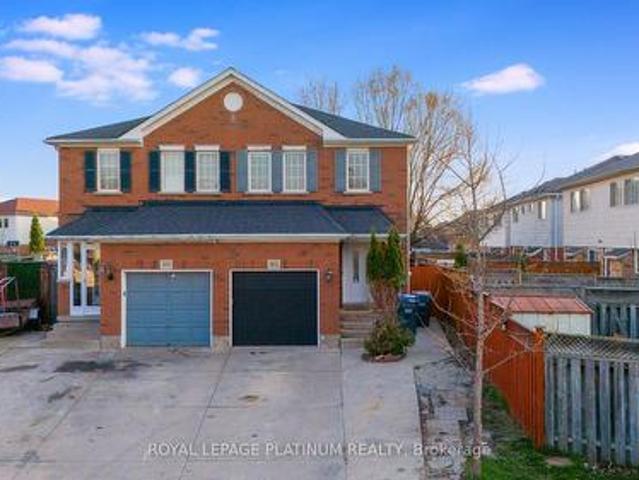 102 Bunchberry Way, Brampton, ON, L6R 2E8 house for sale | Listing ID W12106 | Royal LePage