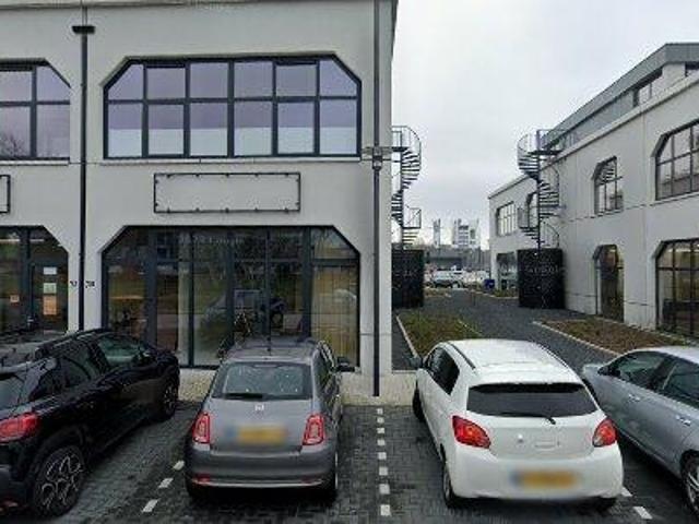 102 m2 office space for rent in Haarlem