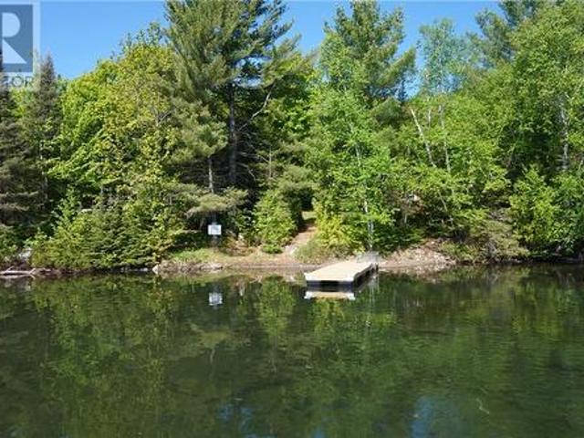 102 Maplegrove Island, Greater Sudbury, ON, P0M 3E0 house for sale | Listing ID 2128 | Royal LePage