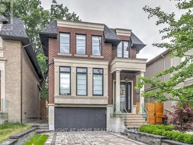 102 Parklea Drive, Toronto, ON, M4G 2J8 house for sale | Listing ID C13158 | Royal LePage