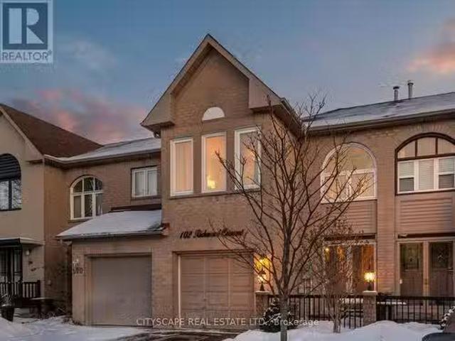 102 Richwood Crescent, Brampton, ON, L6X 4K7 house for sale.