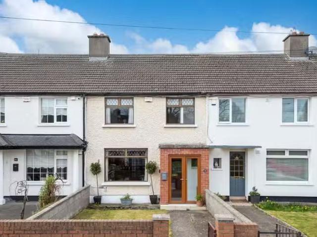 102 Walkinstown Avenue, Walkinstown, Dublin 12, D12K0Y0 is for.