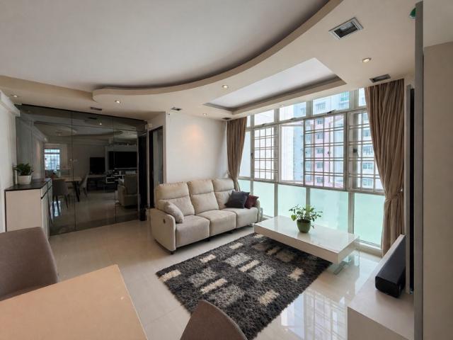 102D Punggol Field HDB Apartment For Sale, $610,000, 3 Bed 2 Bath 968 sqft $630.00 psf