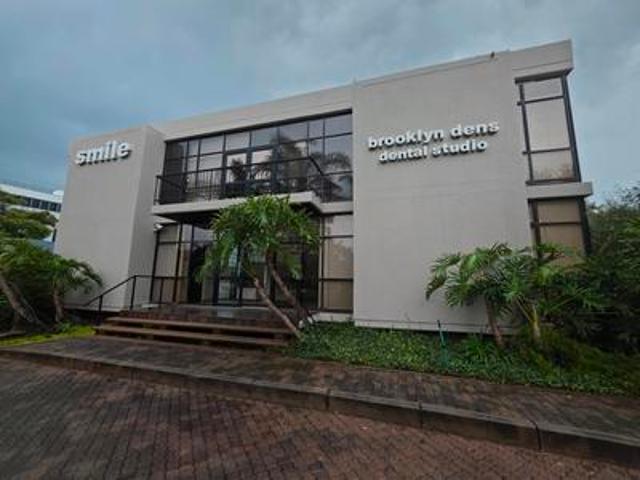 102m2 medical suite to let at brookl.
