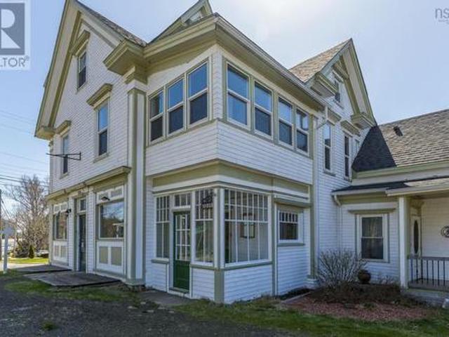 10352 1 Highway, Paradise, NS, B0P 1R0 investment for sale | Listing ID 202613 | Royal LePage