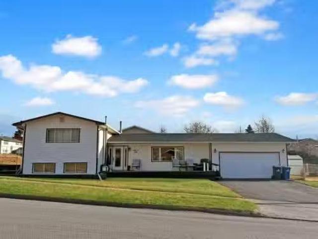 10357 99Th Avenue, Grande Cache, AB, T0E 0Y0 house for sale.