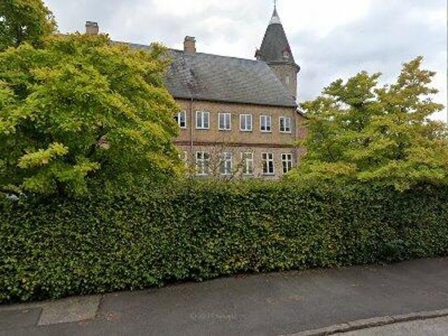 1037 m2 kontor til leje i Fredensborg