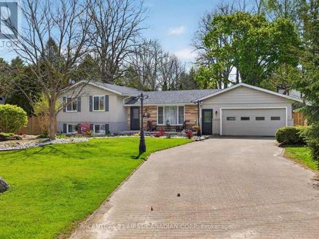 10383 Ilderton Road, Middlesex Centre, ON, N0M 2A0 house for sale | Listing ID X13148 | Royal LePage