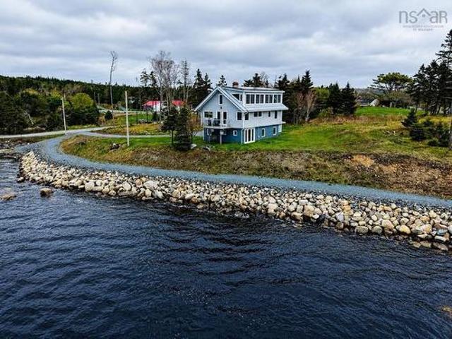 10380 Hwy 7, Oyster Pond, NS, B0J 2L0 Luxury House for sale | Listing ID 202611 | Royal LePage Carriage Trade Luxury Properties
