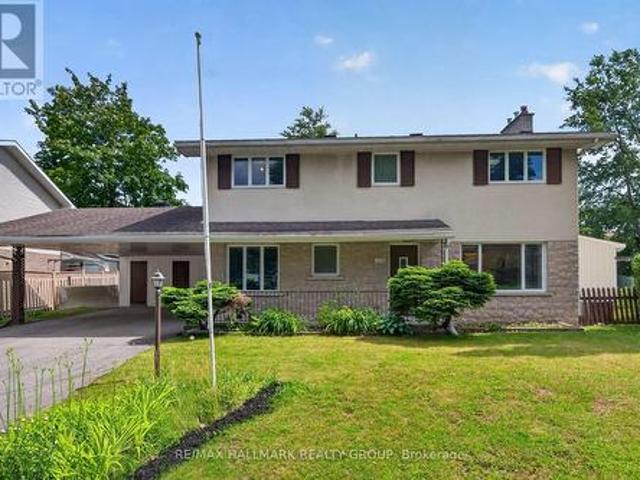 1038 Arnot Road, Ottawa, ON, K2C 0H4 house for sale | Listing ID X13491 | Royal LePage