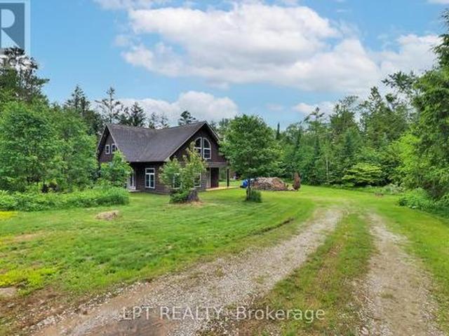 1039 Ben Lake Road E, Gravenhurst, ON, P1P 1R3 house for sale | Listing ID X13470 | Royal LePage