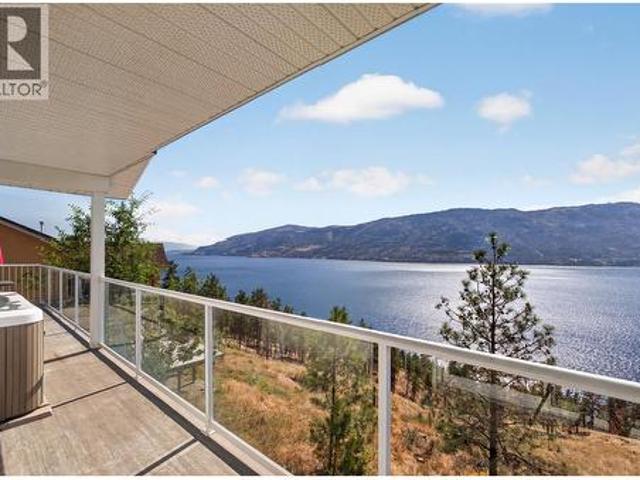 10326 Nighthawk Road, Lake Country, BC, V4V 2K7 house for sale | Listing ID 10393 | Royal LePage