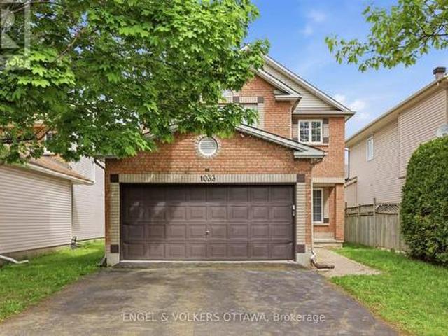 1033 Como Crescent, Ottawa, ON, K4A 3Z5 house for lease | Listing ID X13431 | Royal LePage