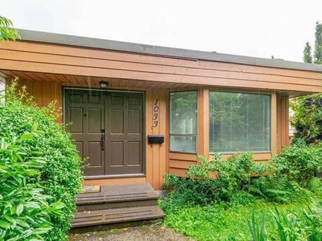 1033 Shavington St 1 North Vancouver BC V7L 1K7 3 Bedroom Apartment for 4495 month
