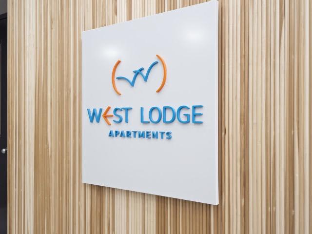 103 & 105 West Lodge 1 Bedroom Apartment for Rent at 105 West Lodge Ave, Toronto, ON M6K 2T8 Parkdale