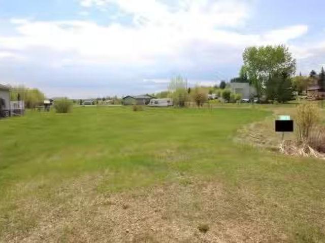 103 57330 Range Road 30, Rural Barrhead County, AB, T0E 0X0.