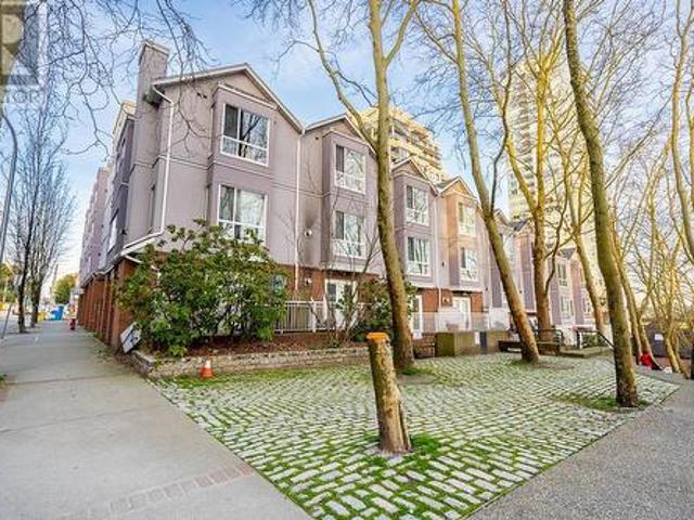 103 624 Agnes Street, New Westminster, BC, V3M 1G8 townhouse for sale | Listing ID R2987 | Royal LePage