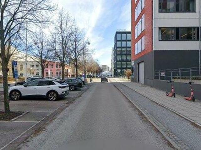 103 m2 kontor uthyres i Lundby