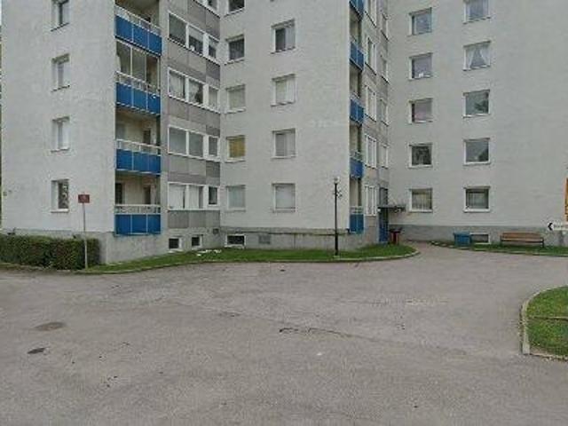 103 m2 lägenhet uthyres i Sandviken