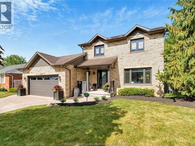103 Pierella Drive, Lakeshore, ON, N0R 1A0 house for sale | Listing ID 26014 | Royal LePage