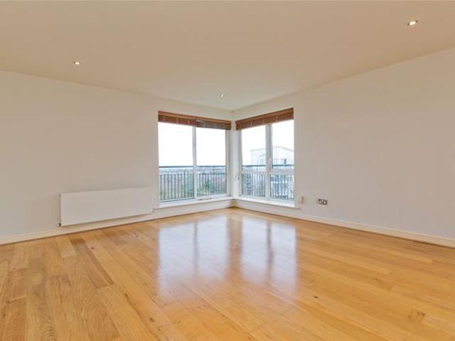 103 Rockview, Blackglen Road, Sandyford, Dublin 18 DNG Stillorgan 4910 MyHome. Ie Residential
