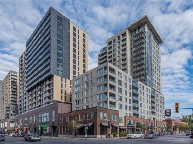 1045 Rue Wellington, #703