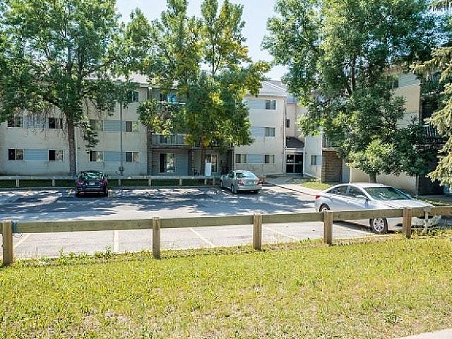 1047 Bairdmore Sq 2 Bedroom