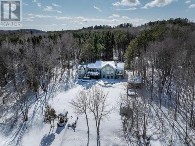 1047 Bonis Lane, Minden Hills Minden, ON, K0M 2K0 house for sale | Listing ID X12028 | Royal LePage