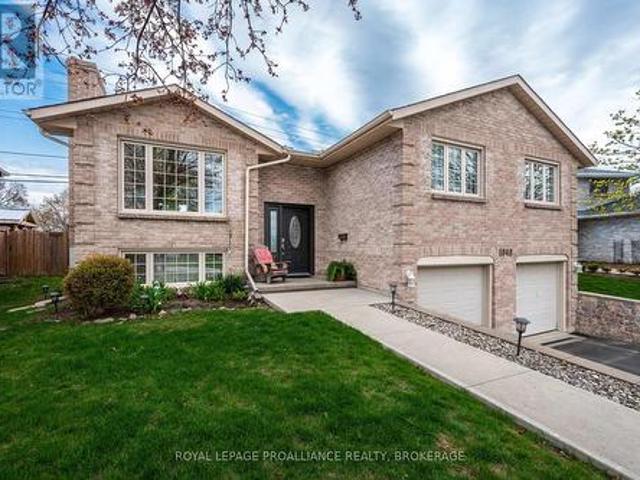 1048 Palmerston Crescent, Kingston North Of Taylor Kidd Blvd, ON, K7P 2P5 house for sale | Listing ID X13155 | Royal LePage