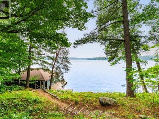 1049 Sagamo Boulevard, Muskoka Lakes Medora, ON, P0B 1J0 house for sale | Listing ID X13595 | Royal LePage