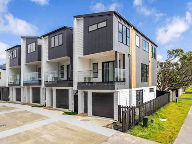 10/40 Radiata Lane, Chatswood, North Shore City