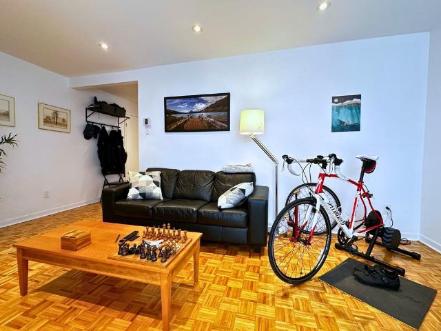 10429 Rue Romuald Trudeau, Montréal Ahuntsic Cartierville, QC H4N