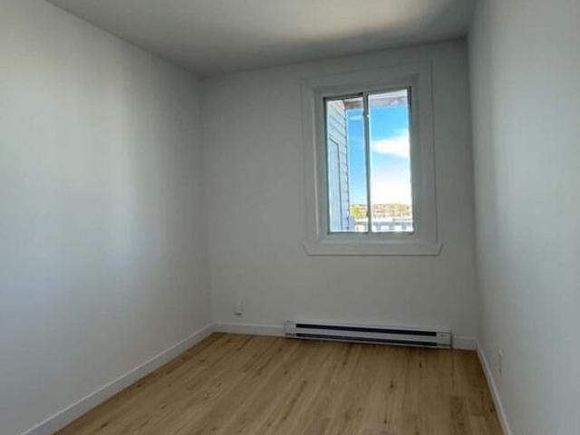1042#4 St Paul, Shawinigan