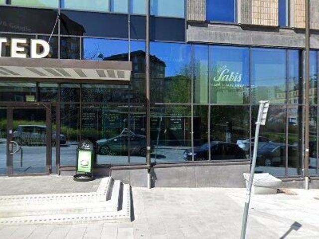 1043 m2 kontor uthyres i Solna