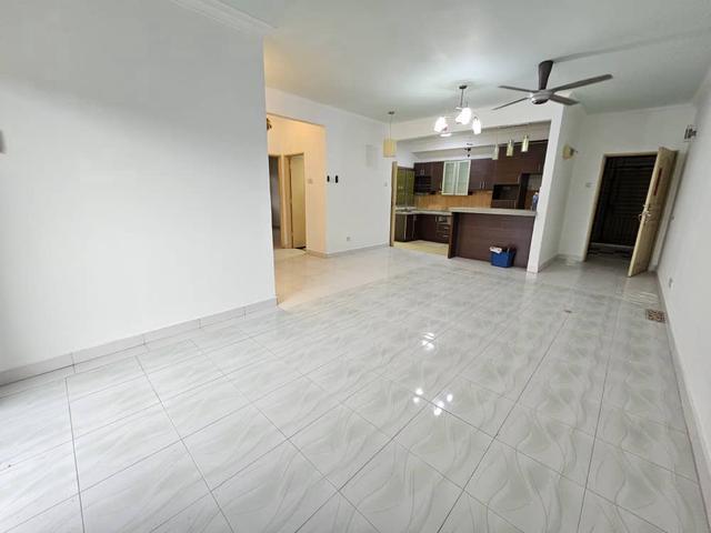 1043 SF RENO Villa Pavilion Condo Taman Bukit Serdang Seri Kembangan