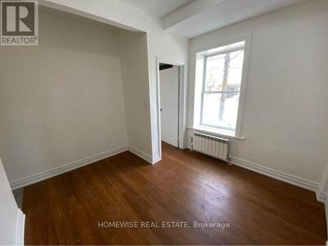 104 1 Triller Avenue, Toronto, ON, M6K 3B7 investment for lease | Listing ID W13539 | Royal LePage
