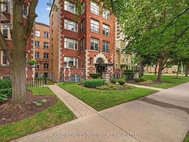 104 280 Queens Avenue, London East F, ON, N6B 1X3 condo for sale | Listing ID X13592 | Royal LePage