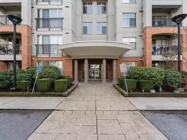 104 33545 Rainbow Avenue, Abbotsford, BC, V2S 0B9 Single Fam.