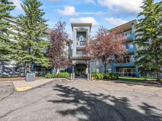 104 70 Crystal Lane, Sherwood Park, AB, T8H 1W6 condo for sale | Listing ID E4497 | Royal LePage