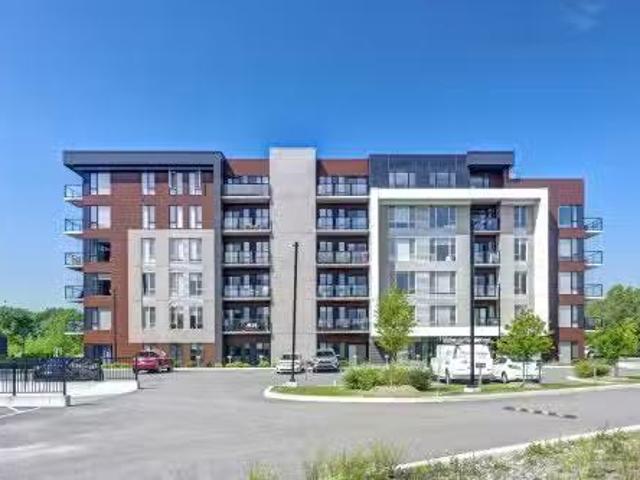 104 980 Av. Pierre Dansereau, Terrebonne Terrebonne, QC, J5Y.