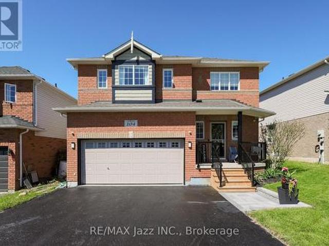 104 Calwell Drive, Scugog Port Perry, ON, L9L 1T7 house for sale | Listing ID E13224 | Royal LePage