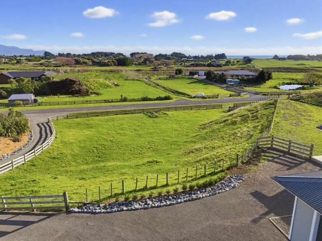 104 Harakeke Road, Te Horo, Kapiti Coast