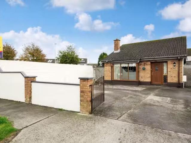 104 Meadow Copse, D15 EW7X, Hartstown, Dublin 15 is for sale