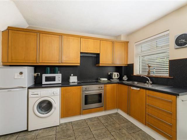 104 St Johns Crescent, Clondalkin, Dublin 22 Ray Cooke Auctioneers 4937 MyHome. Ie Residential