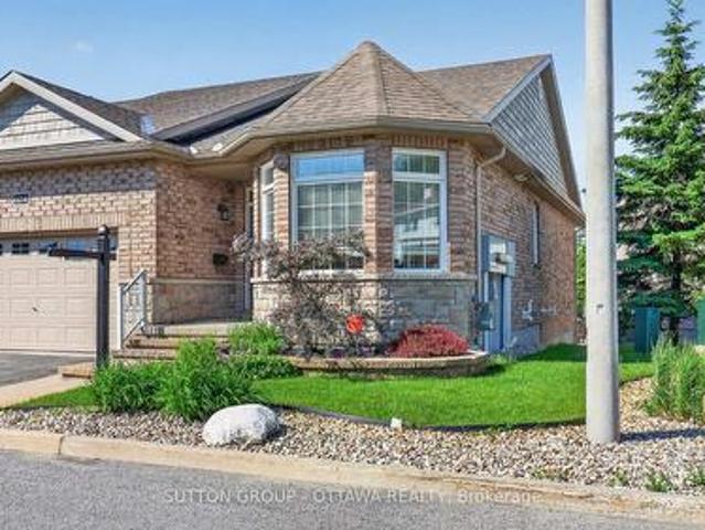 104 Passageway Private, Ottawa, ON, K2M 1H6 house for sale | Listing ID X13440 | Royal LePage