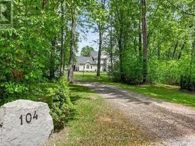104 Wilbert Cox Drive, Ottawa, ON, K0A 1L0 house for sale L.