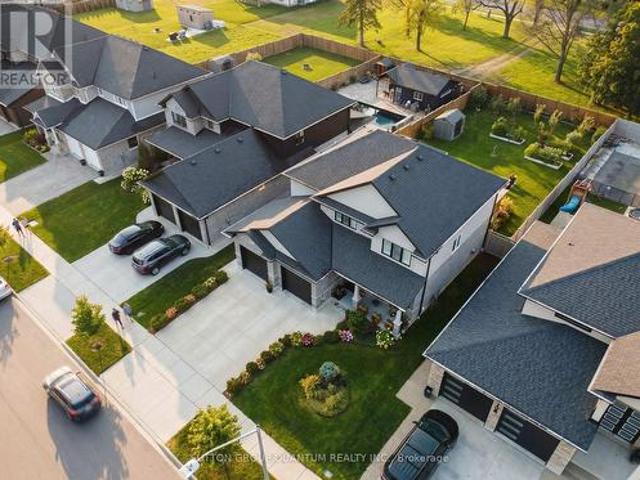 104 Thames Springs Crescent, Zorra, ON, N0M 2M0 house for sale | Listing ID X13613 | Royal LePage