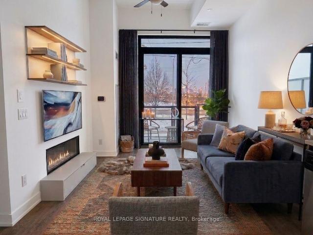104B 3200 Dakota Common, Burlington | 1+1Beds/1Bath, Condo, $465,000 | Condos. Ca