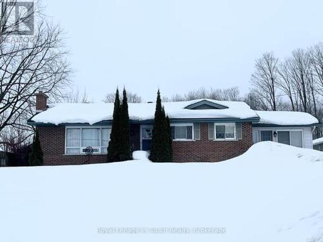 1054 King Street, Midland, ON, L4R 0B8 house for sale | Listing ID S12005 | Royal LePage